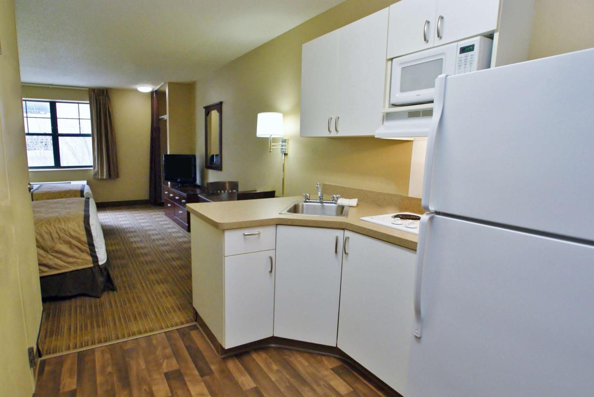Extended Stay America Suites - Raleigh - Midtown Εξωτερικό φωτογραφία