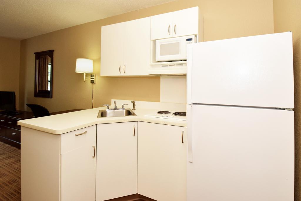 Extended Stay America Suites - Raleigh - Midtown Εξωτερικό φωτογραφία